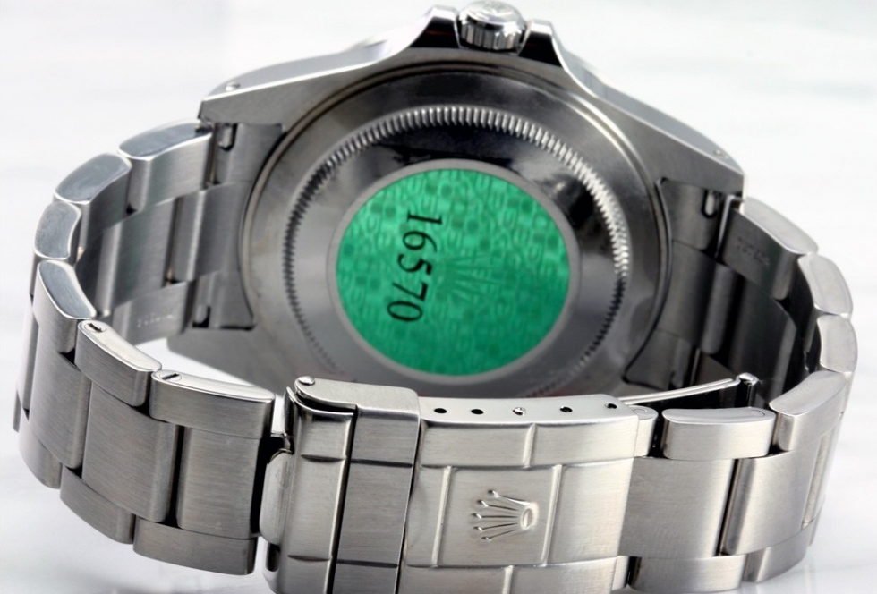 Cách nhận biết đồng hồ Rolex chính hãng