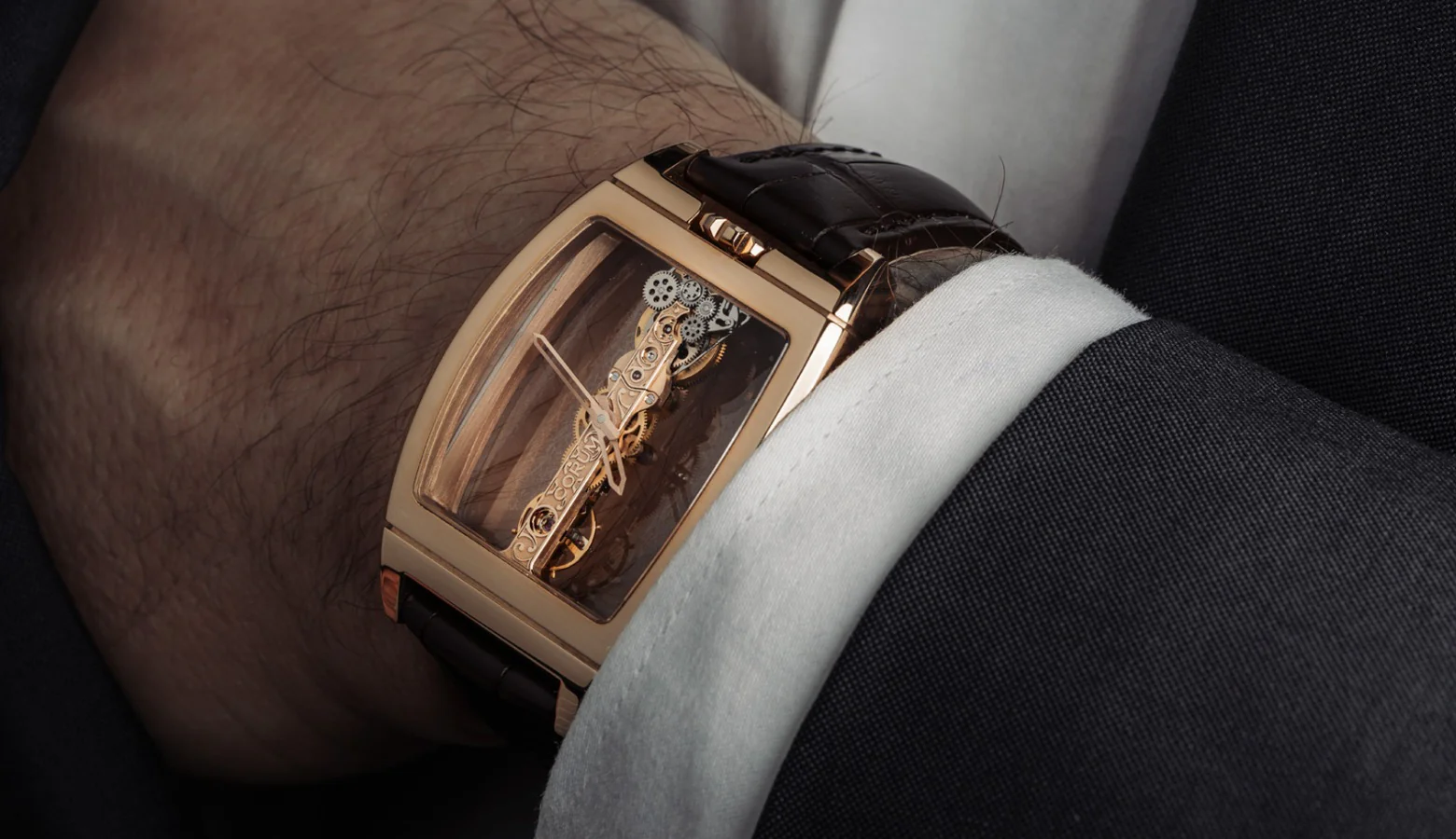 Thu mua đồng hồ Corum cũ