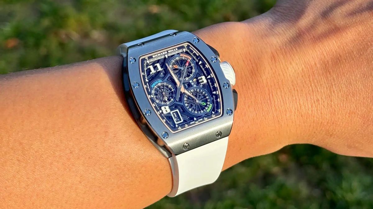 Cầm đồng hồ Richard Mille