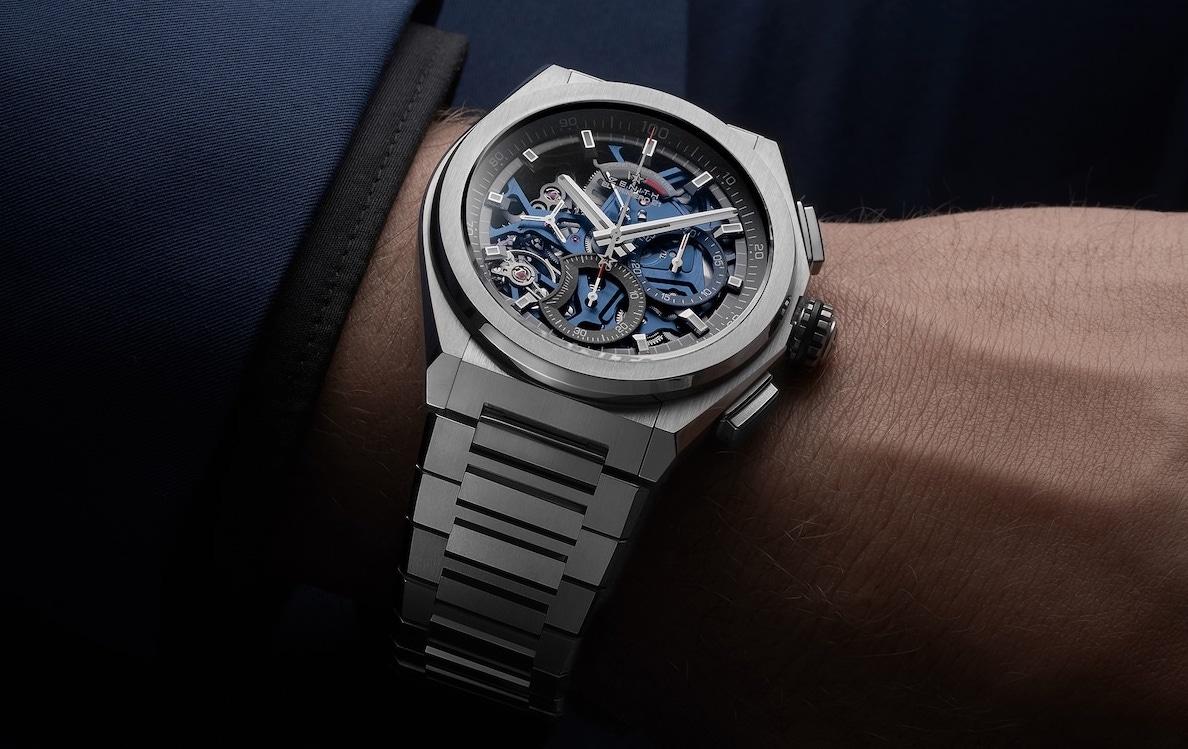 cầm đồng hồ zenith